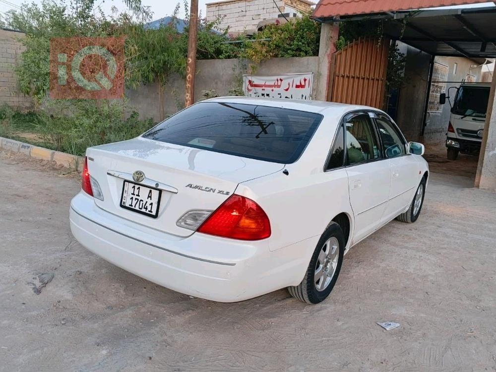 تويوتا أفالون